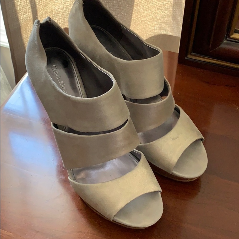 Calvin Klein silver metallic zip back high heels